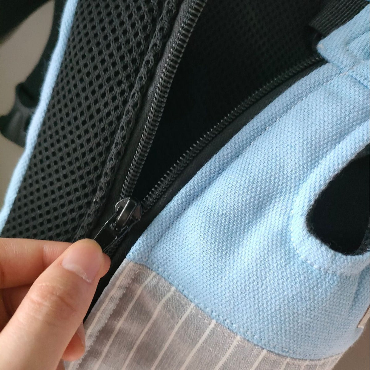 NNEDSZ Size L Blue-Gray Patchwork Pet Backpack Dog Carrier Cat Travel Bag - Breathable, Portable & Hands-Free Four-Leg Design